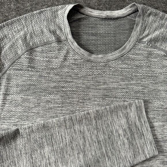 Lululemon Metal Vent Tech Shirt Long Sleeve Size XL Grey and blue Qty. 2 - Picture 9 of 14